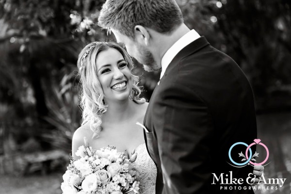 Mike_and_Amy_Photographers_Melbourne_Wedding_Photography-11